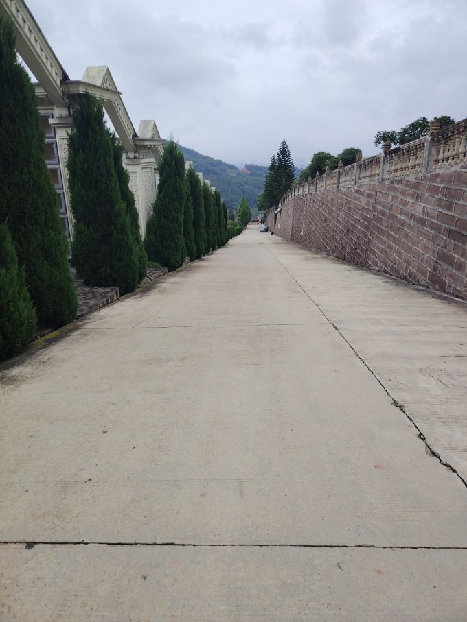 燃灯寺公墓园区实景六