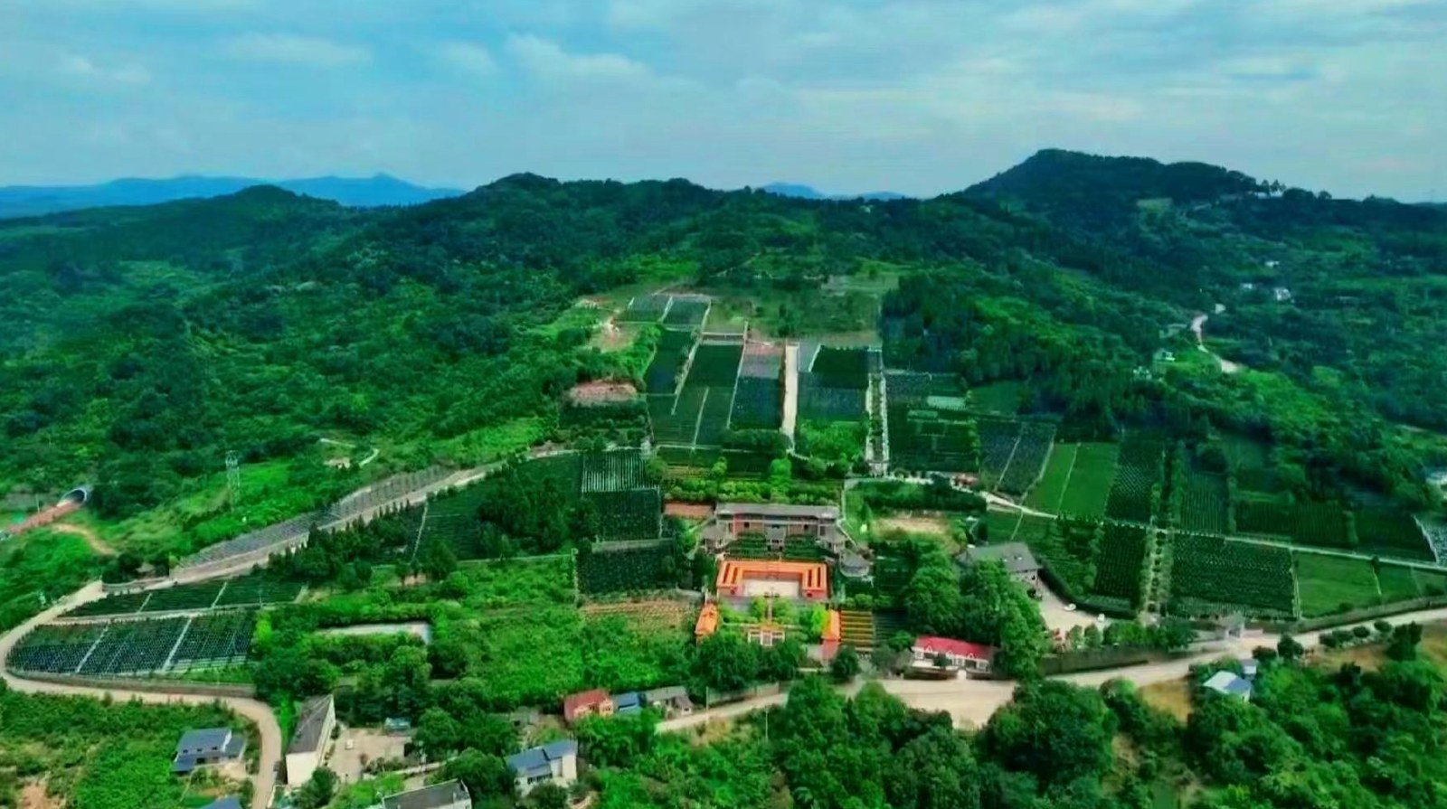 燃灯寺公墓山林园区全景航拍